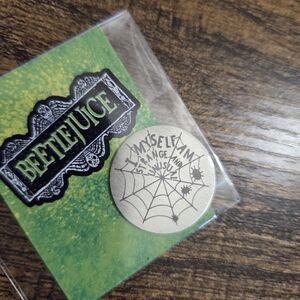 Origami Owl Silver Beetlejuice Large Living Locket Plate